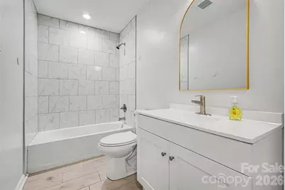 9902 Forest Drive, Charlotte, NC 28216 - Photo 17