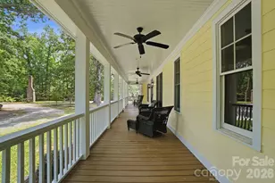 512 Pump Jack Way, Waxhaw, NC 28173 - Photo 3