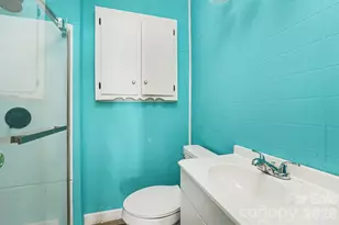 517 N Carolina Ave, Maiden, NC 28650 - Photo 13