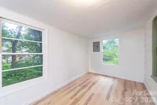215 Merchant St, Asheville, NC 28803 - Photo 19