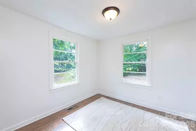 215 Merchant Street, Asheville, NC 28803 - Photo 15