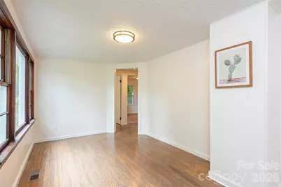 215 Merchant Street, Asheville, NC 28803 - Photo 9