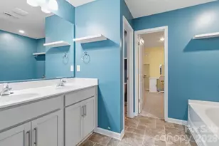 5904 Ellimar Field Ln, Charlotte, NC 28215 - Photo 21