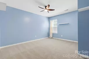 5904 Ellimar Field Ln, Charlotte, NC 28215 - Photo 15