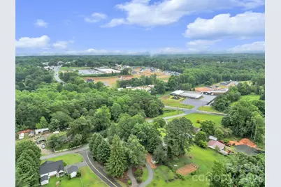 103 Forest Avenue, Landrum, SC 29356 - Photo 29