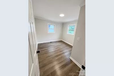 803 Dogwood Drive, Dallas, NC 28034 - Photo 7