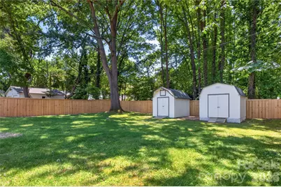 4408 Ivanhoe Place, Charlotte, NC 28205 - Photo 23