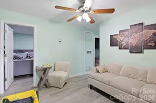 104 Jody St, East Flat Rock, NC 28726 - Photo 7