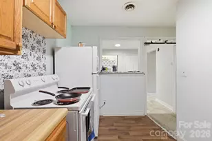 104 Jody St, East Flat Rock, NC 28726 - Photo 29
