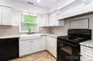 7441 Riding Trail Rd, Charlotte, NC 28212 - Photo 13