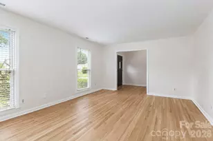 7441 Riding Trail Rd, Charlotte, NC 28212 - Photo 5