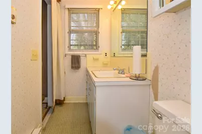 1420 Waybridge Lane, Winston Salem, NC 27103 - Photo 7