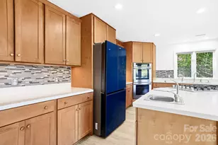270 Blake Branch Rd, Sylva, NC 28779 - Photo 15