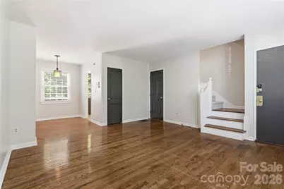 525 Wakefield Drive, Charlotte, NC 28209 - Photo 7