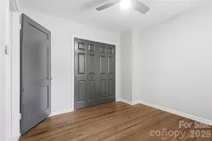 525 Wakefield Dr, Charlotte, NC 28209 - Photo 29