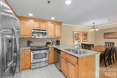 301 Bowling Park Road, Asheville, NC 28803 - Photo 9