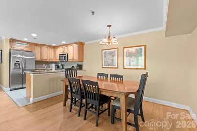 301 Bowling Park Road, Asheville, NC 28803 - Photo 3
