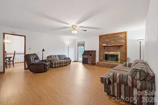 183 Dellinger Dr, Statesville, NC 28625 - Photo 7