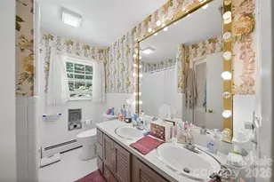 200 Westwood Dr, Morganton, NC 28655 - Photo 23