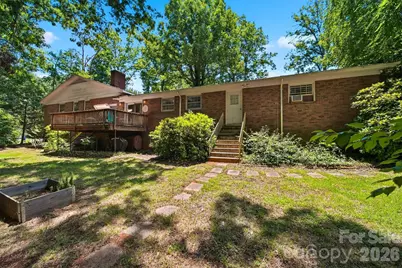 200 Westwood Drive, Morganton, NC 28655 - Photo 7