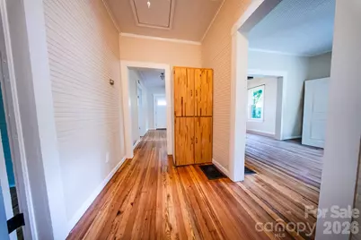 110 N Chestnut Street, Morganton, NC 28655 - Photo 11