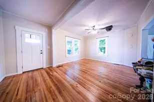110 N Chestnut St, Morganton, NC 28655 - Photo 5