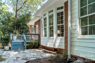 9425 Briarwick Ln, Charlotte, NC 28277 - Photo 25