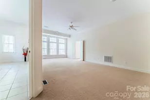 9425 Briarwick Ln, Charlotte, NC 28277 - Photo 17