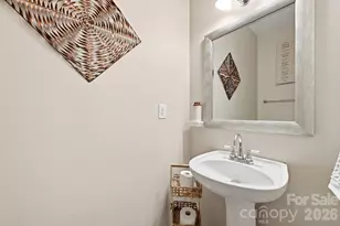 8918 Magennis Grove Ct, Charlotte, NC 28216 - Photo 17
