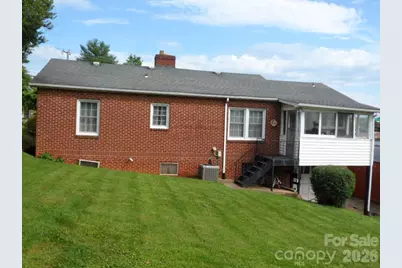107 W Concord Street, Morganton, NC 28655 - Photo 15