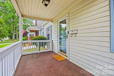 3225 Commonwealth Avenue, Charlotte, NC 28205 - Photo 3