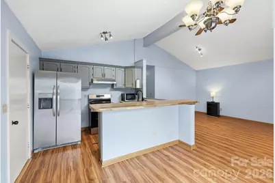 65 Spencer Street, Clyde, NC 28721 - Photo 17