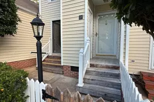 327 Eastwood Dr, Salisbury, NC 28146 - Photo 1