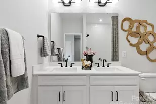 475 Nash St, Fort Mill, SC 29715 - Photo 11
