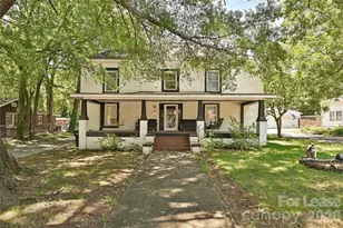 708 S Hayne St, Monroe, NC 28112 - Photo 1
