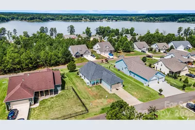 11261 Island View Lane, Lancaster, SC 29720 - Photo 27