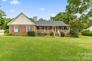 105 Spurgen Dr, Kings Mountain, NC 28086 - Photo 1
