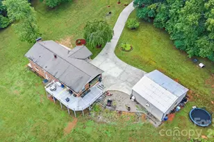303 Alexander Dr, North Wilkesboro, NC 28659 - Photo 47