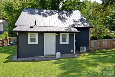 120 7th Street #20, Marion, NC 28752 - Photo 7