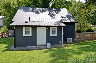 120 Seventh St, Marion, NC 28752 - Photo 7