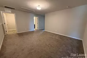 5918 River Mdw Ct, Charlotte, NC 28213 - Photo 7