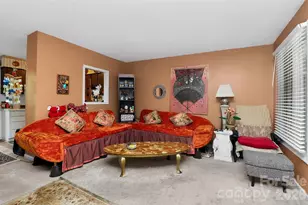 1906 Meadowlark Ln, Charlotte, NC 28210 - Photo 5
