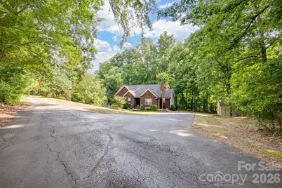 398 Knoll Court SE, Concord, NC 28025 - Photo 3