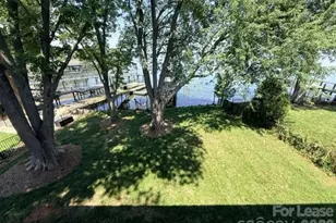 21107 Island Forest Dr, Cornelius, NC 28031 - Photo 13