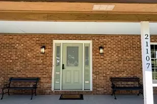 21107 Island Forest Dr, Cornelius, NC 28031 - Photo 7