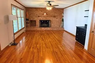 21107 Island Forest Dr, Cornelius, NC 28031 - Photo 25