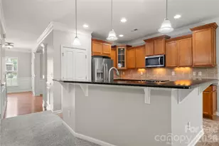 523 Danson Dr, Fort Mill, SC 29715 - Photo 5