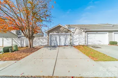 18426 W Catawba Avenue, Cornelius, NC 28031 - Photo 37