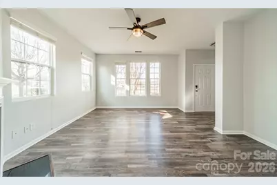 18426 W Catawba Avenue, Cornelius, NC 28031 - Photo 5