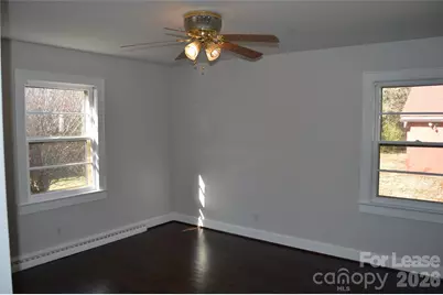 1225 Davie Avenue, Statesville, NC 28677 - Photo 11
